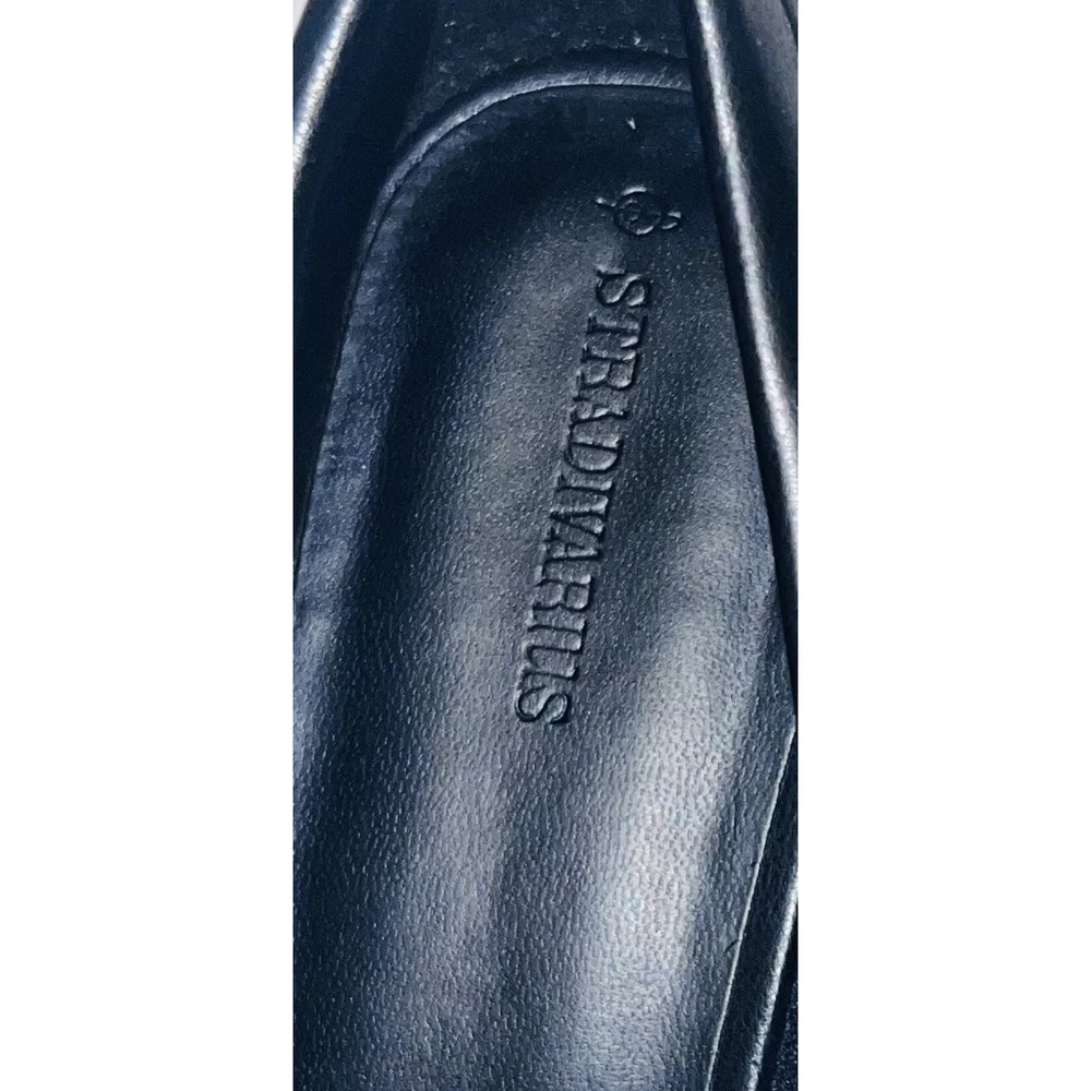 Stradivarius Chunky Lug Sole Loafers Black Gold Chain Platform EU 39/ US 8.5 - Picture 9 of 9